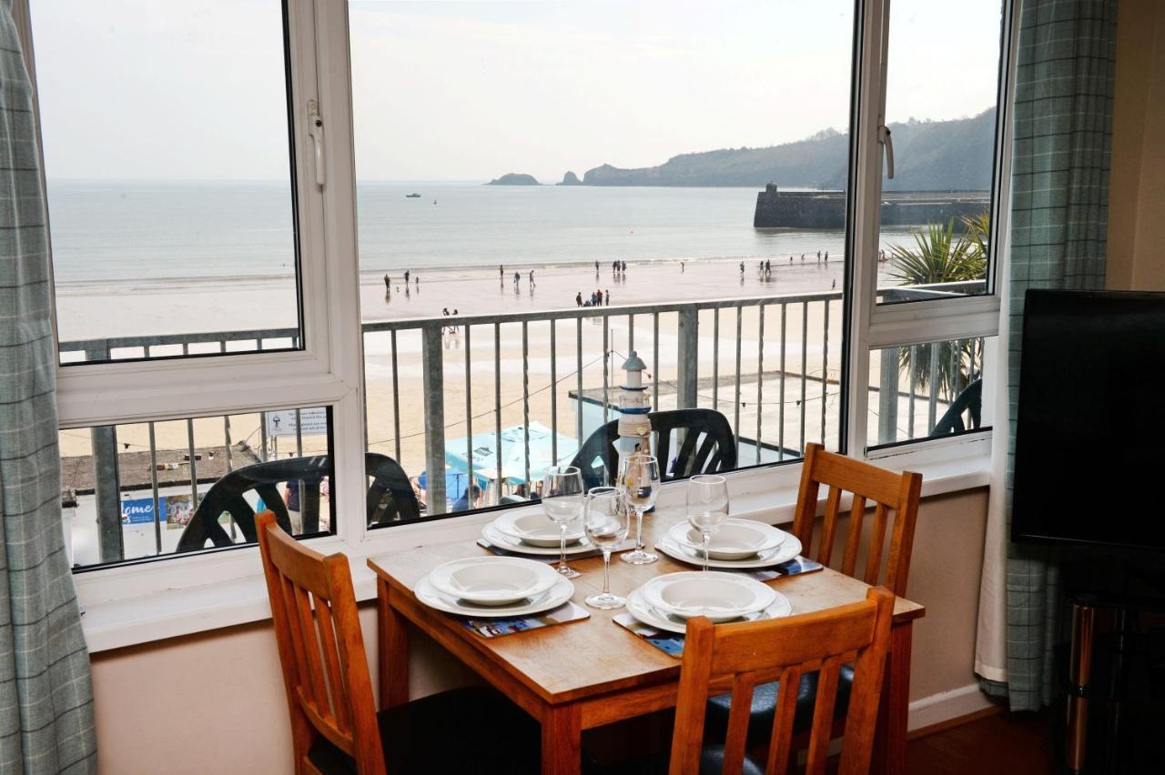 Mermaid Apartment - Sea Front Apartment With Views ซอนเดอร์สฟุต ภายนอก รูปภาพ